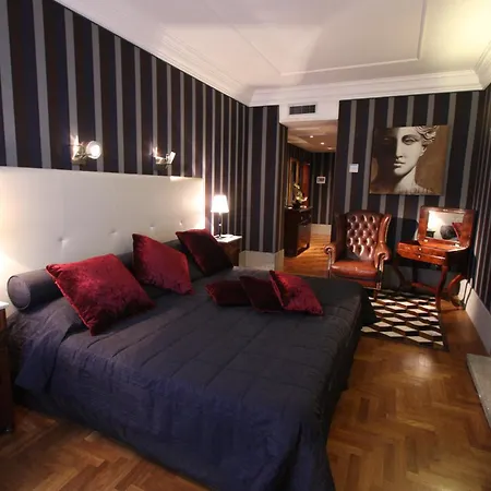 The Inn At The Spanish Steps