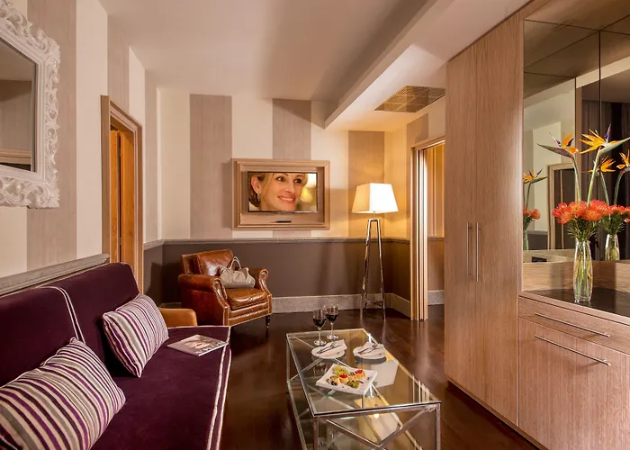 The At The Spanish Steps 4*