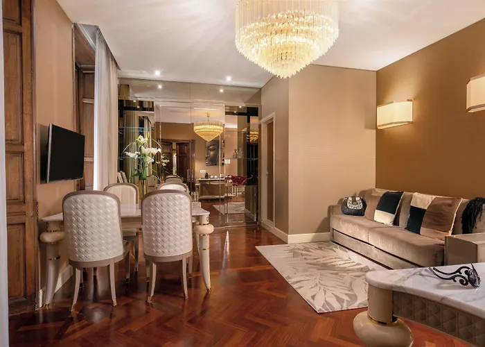 The At The Spanish Steps 4*